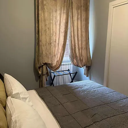 ゲストハウス Chateau Indipendenza