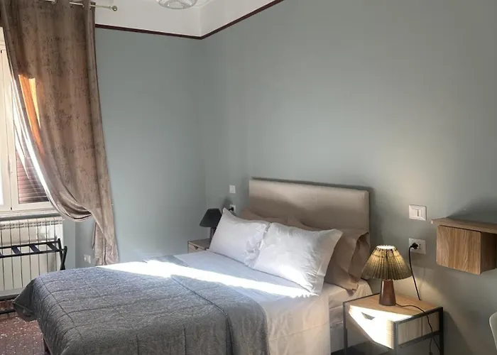 Chateau Indipendenza ゲストハウス 3*